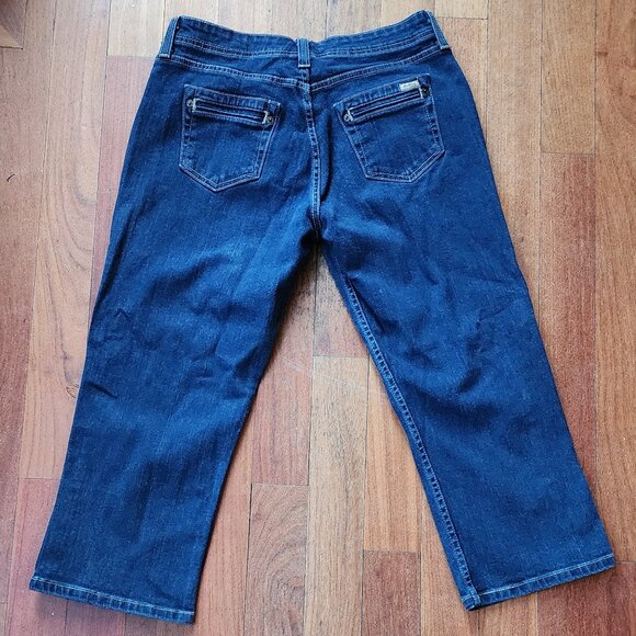Signature by Levi Strauss Dark Wash Denim Cropped Jeans Size 10 - Picture 11 of 15
